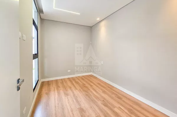 Quarto da casa com 3 suítes e piscina no Jd. Munique