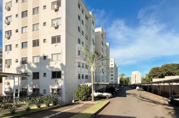 Apartamento a venda no condomínio Montseny - Jardim Alvorada em Maringá