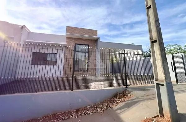 Casa a venda 3 quartos (1 suíte) em Mandaguaçu