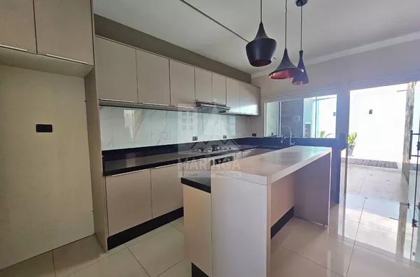 Cozinha da casa semi mobiliada 3 quartos (1 suíte) Jd. Dias II