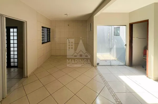 Casa de 2 suítes com energia solar no Pq Alvamar em Sarandi