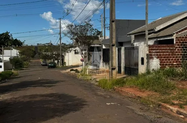 GRANDE OPORTUNIDADE! Terreno pronto para construir com 240m² no Jardim Monaco, Mandaguaçu