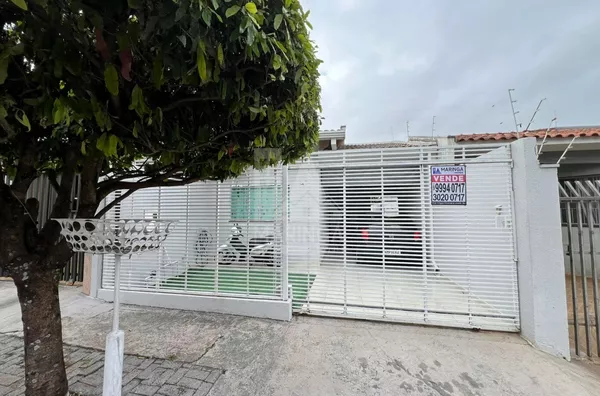 Casa para venda, 2 quartos, corredor lateral, Loteamento Madrid, Maringá