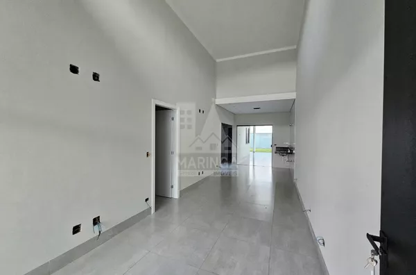 Casa para venda, 3 quartos sendo 1 suíte, Parque Industrial, Maringá PR