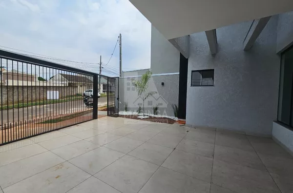 Casa NOVA a venda, Corredor Lateral, 3 quartos (1 suíte), Jardim Guairaca, Maringá PR