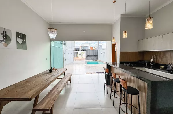 Casa nova e mobiliada a venda em Porto Rico com piscina, suíte, cozinha gourmet, churrasqueira , Jd Bela Vista