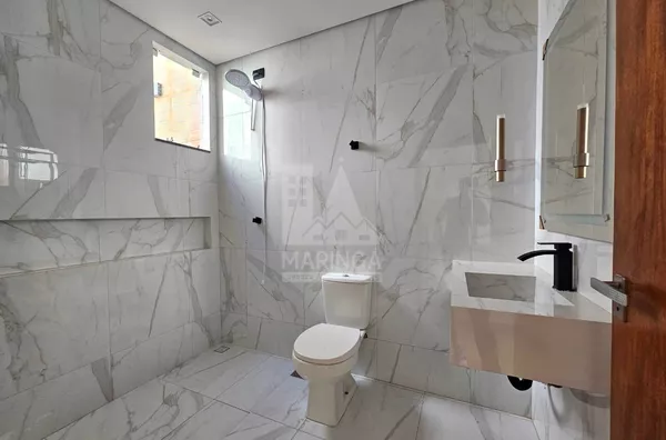 Amplo banheiro da casa semi mobiliada 3 quartos (1 suíte) Jd. Dias II