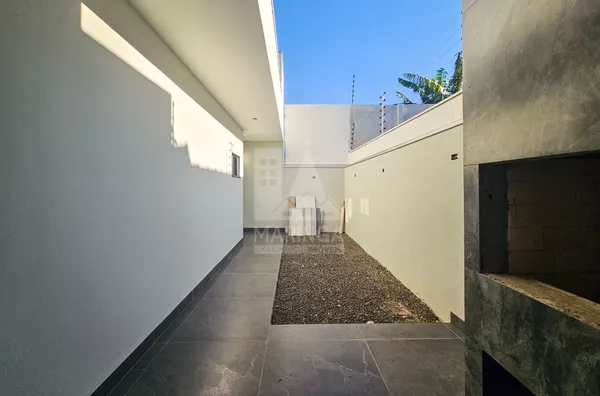 Casa a venda, 3 quartos (1 suíte), Cj. Paulino em Maringá