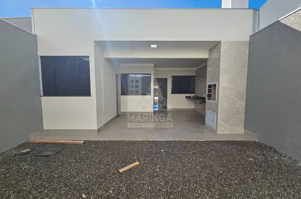 Casa a poucos metros da Mandacaru, 3 quartos, Jd. Tropical