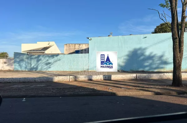 Terreno comercial para venda na Av. Mandacaru, Maringá