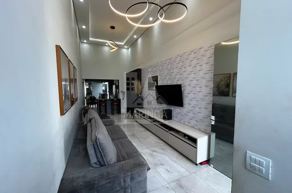 Casa MOBILIADA com PISCINA a venda, 3 suítes, Jardim Oriental, Maringá PR