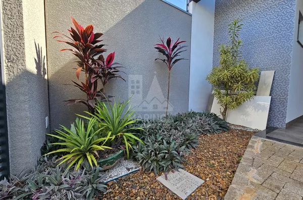 Casa para venda, 3 quartos sendo 1 suíte, Jardim Espanha, Maringá PR