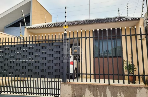 Casa à venda 3 quartos e área gourmet no Jd. Nova Independência em Sarandi