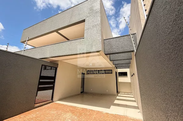 Casa com 3 suíte e piscina no Jd. Munique em Maringá