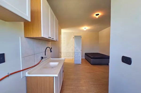 [AO LADO DA UNICESUMAR] Kitinet SEMI MOBILIADA a venda, Jardim Ipanema, Maringá PR