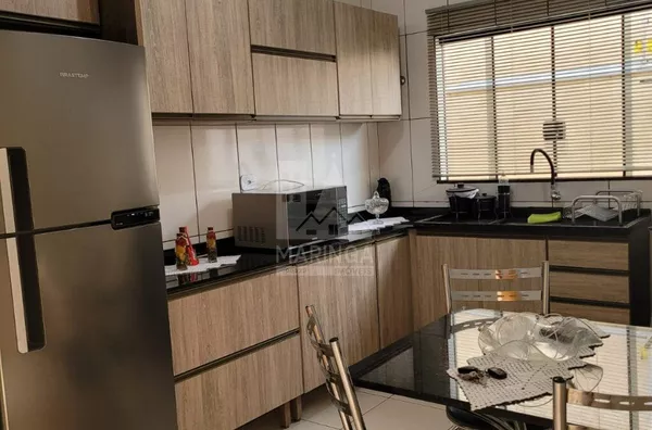 Casa para venda, 3 quartos, com área gourmet e corredor lateral, Jardim Nova Independência, Sarandi