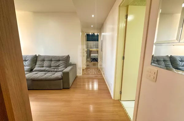 Corredor intimo do apartamento mobiliado a venda no condomínio Brisas Bella Citta na Zona 08