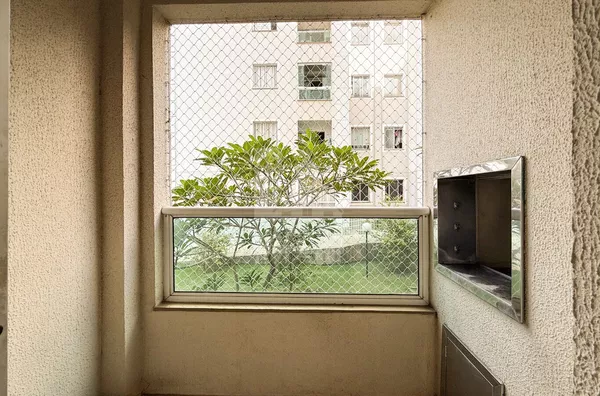 Apartamento no Spazio Muscat, 3 quartos (1 suíte), sacada, próx. Pq. do Ingá
