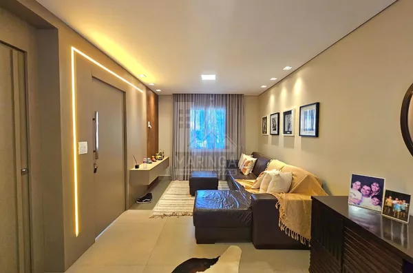 Sobrado MOBILIADO com PISCINA no Condomínio HANNOVER a venda, 3 quartos (1 suíte com closet), Jardim Tropical, Maringá PR