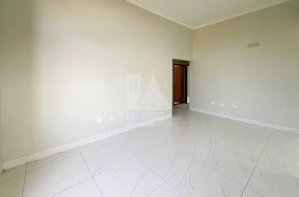 Sala da casa à venda com 3 quartos em Mandaguaçu
