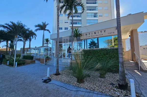 Apartamento para venda, 3 quartos (1 suíte), 2 vagas de garagem, Parque Industrial, Maringá PR - INFINITY CLUB RESIDENCE