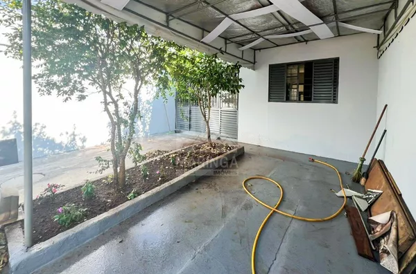 Casa de 2 suítes com energia solar no Pq Alvamar em Sarandi