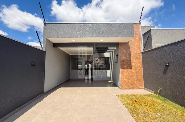 Casa 3 quartos (1 suíte) com amplo espaço nos fundos no Jardim Paulista