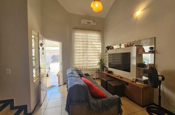 EXCLENTE LOCALIZAÇÃO - Casa a venda, 3 quartos (1 suíte), Jardim Tropical, Maringá PR