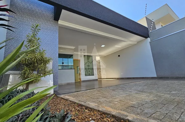 Casa para venda, 3 quartos sendo 1 suíte, Jardim Espanha, Maringá PR