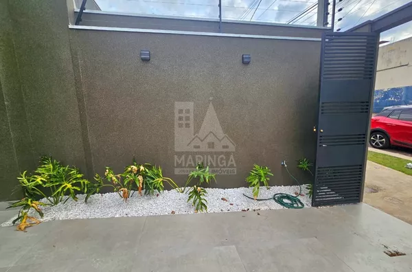 Casa NOVA com PISCINA AQUECIDA, 3 quartos(1 suíte) a venda na Vila Morangueira em Maringá PR