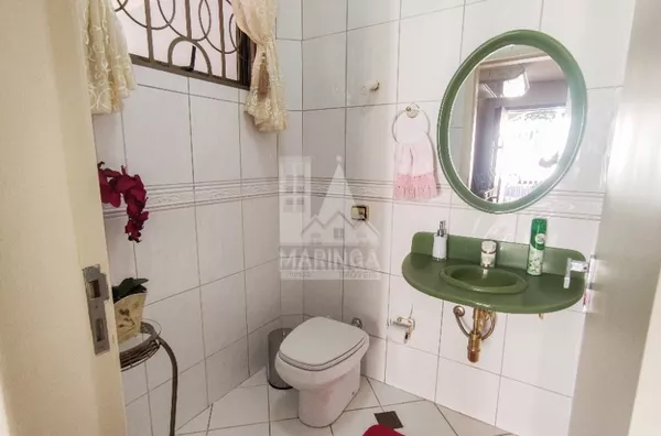 Casa ampla venda Maringá 3 quartos 2 suítes mobiliada, Edícula com churrasqueira no Jardim Imperial