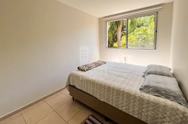 Apartamento no Spazio Merlot com 2 quartos (1 suíte) Vila Bosque - Maringá