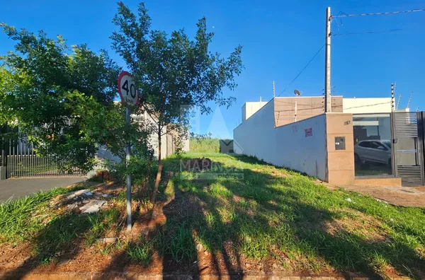 Terreno 200² plano pronto para construir a venda, Jardim Arezzo, Maringá PR 