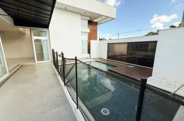 Casa no condomínio Ecogarden em Maringá