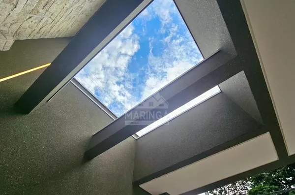 Casa NOVA com PISCINA AQUECIDA, 3 quartos(1 suíte) a venda na Vila Morangueira em Maringá PR