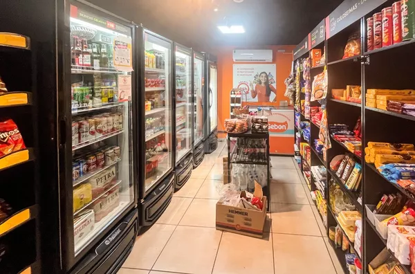 Apartamento no Spazio Merlot com 2 quartos (1 suíte) Vila Bosque - Maringá