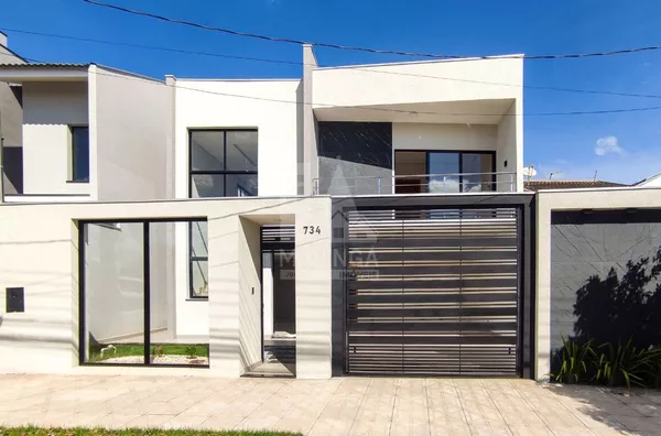 Sobrado para venda com 3 suítes, piscina, corredor lateral, no Jardim Tóquio em Maringá PR