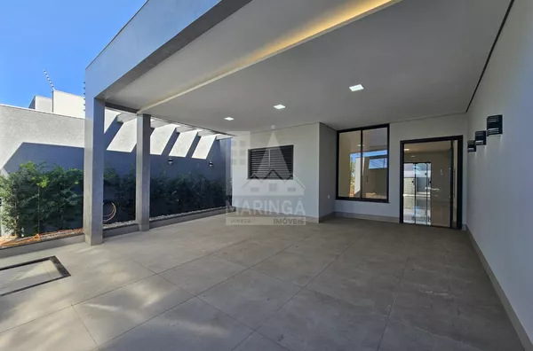 Casa com PISCINA para venda, 3 quartos sendo 1 suíte, Jardim Espanha, Maringá PR