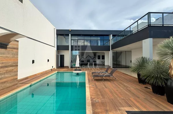 Sobrado mobiliado a venda com 3 suítes, piscina, cozinha gourmet com churrasqueira em Porto Rico - PR