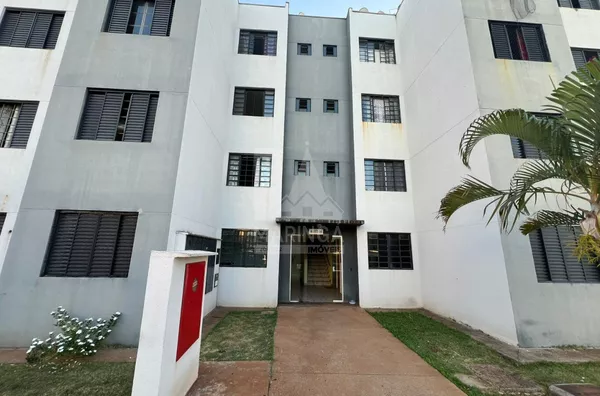 Apartamento para , 2 quartos, ENTRADA BAIXA,  Jardim Guairaca, Maringá