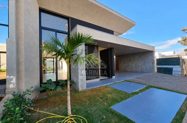 Casa no Condomínio OURO VERDE a venda, 3 suítes (sendo 1 máster), Piscina, Sarandi PR