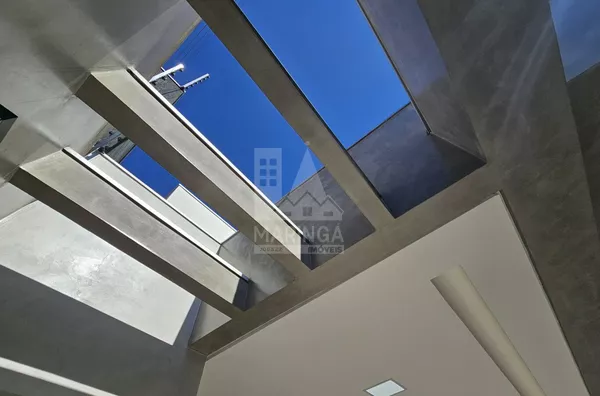 Casa NOVA com PISCINA para venda, 3 quartos sendo 1 suíte com closet, Jardim Espanha, Maringá PR