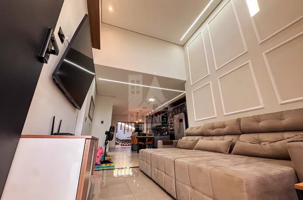 Casa semi mobiliada na região do Cidade Alta em Maringá