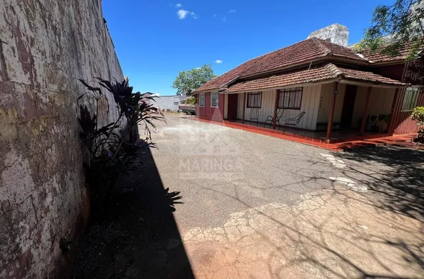 Terreno para venda na Avenida Laguna com 600m², Zona 03, Maringá