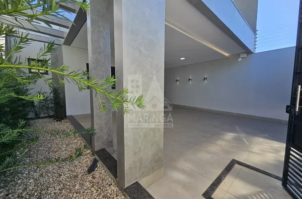 Casa com PISCINA para venda, 3 quartos sendo 1 suíte, Jardim Espanha, Maringá PR