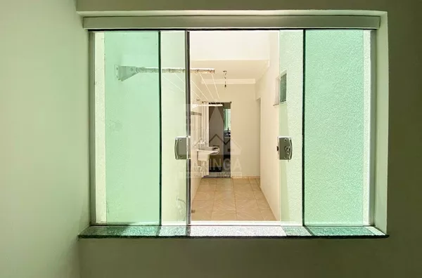 Quarto 2 da casa a venda de 3 quartos (1 suíte) Jardim Atami - Maringá Imóveis