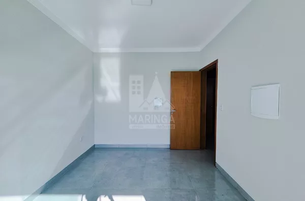 Sobrado com piscina, 3 quartos (1 suíte) no Ecovalley