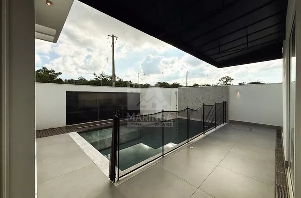 Casa no condomínio Ecogarden em Maringá