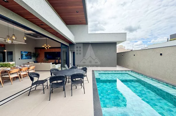 Casa á venda no Porto Rico Resort, com 5 suítes, piscina, Vaga para dois carros