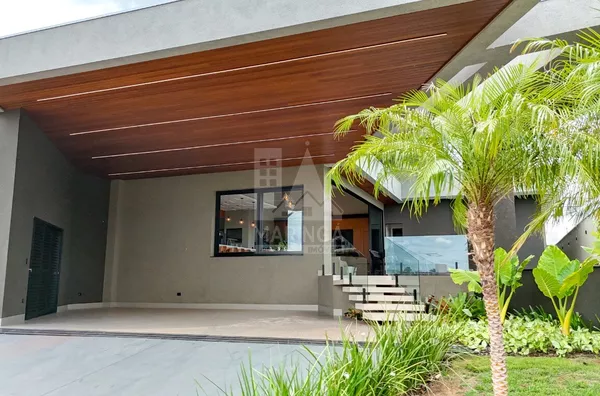 Casa á venda no Porto Rico Resort, com 5 suítes, piscina, Vaga para dois carros